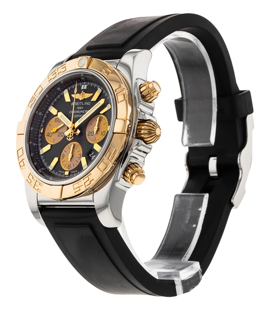 Breitling Chronomat 44 CB0110 Image 2